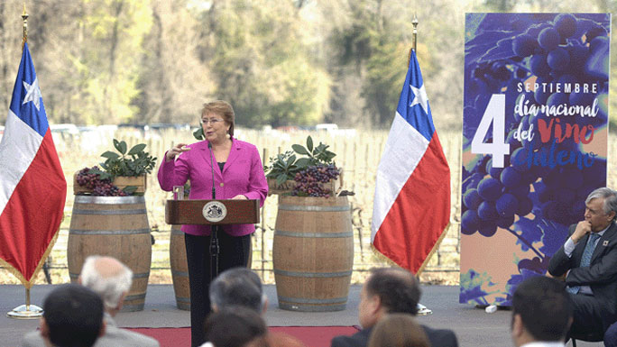 bachelet---vino-0409