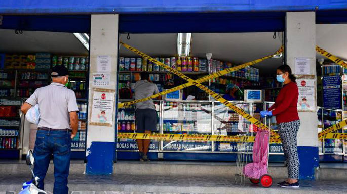 comercios-colombia-coronavirus-tienda-personas-gente