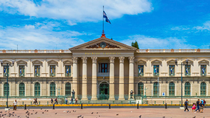 el-salvador-palacio-de-gobierno