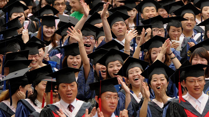 graduandos-universitarios-china-estudiantes