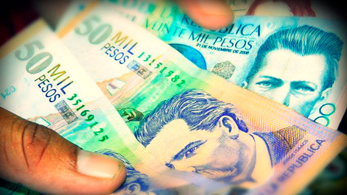 pagar-Pesos-Colombianos-billetes