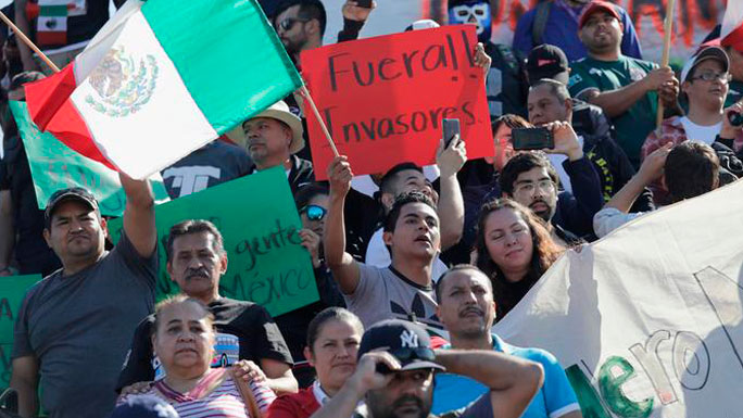 protestas-mexicanos-contra-caravana-migrantes-tijuana-mexico